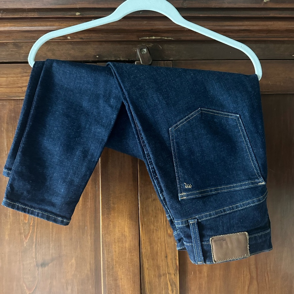 Madewell Women's Dark Blue 10" High-Rise Skinny Jeans.  Size 28